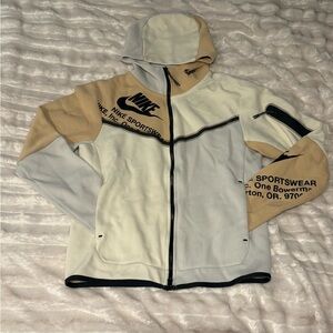 Nike Hoodie in Cream and Black